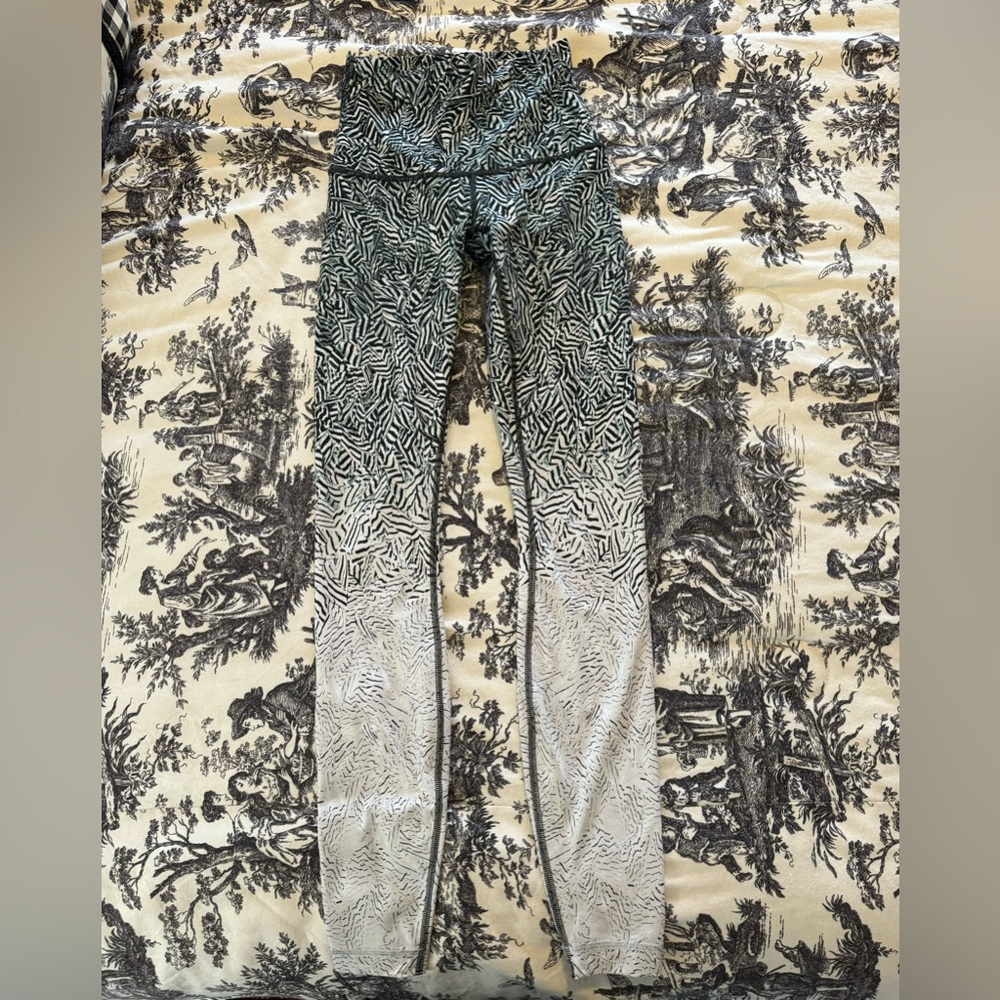 Lululemon printed long leggings